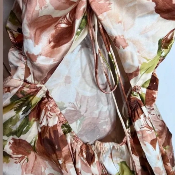 Abercrombie & Fitch Satin Ruched Floral Mini Dress - Picture 4 of 7